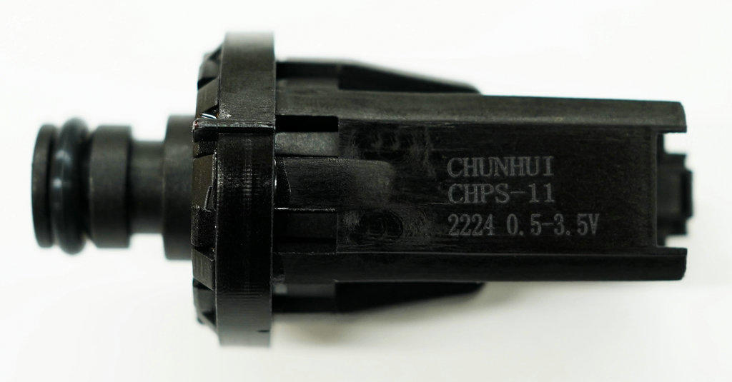 水圧センサー（プラグインΦ12 0.5-3.5V）